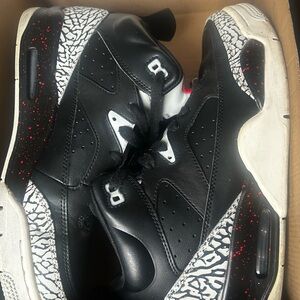 Jordan Son of Low Black and Gray Sneakers
